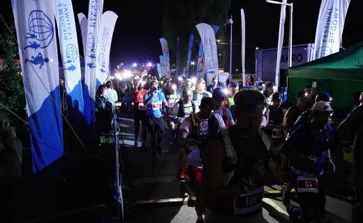 Największe wyzwanie Festiwalu Biegowego! Bieg na 100 km wystartował w środku nocy - 54